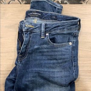 Woman’s Lucky Brand Dark Blue Jeans